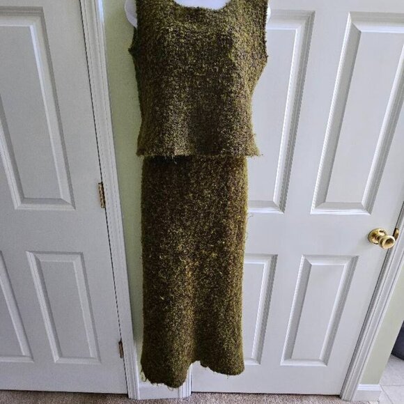 Vintage Design Today's Acrylic & Wool Green Moss Top & Matching Skirt Set - Picture 4 of 15